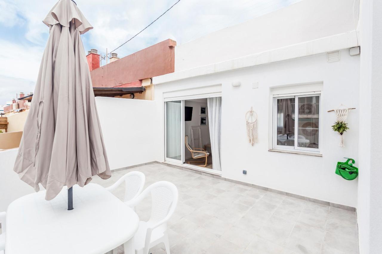 Ático con espectacular terraza y vistas al mar Apartamento Perelló Exterior foto